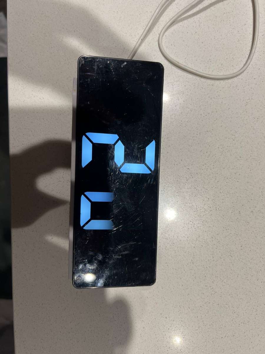Digital clock