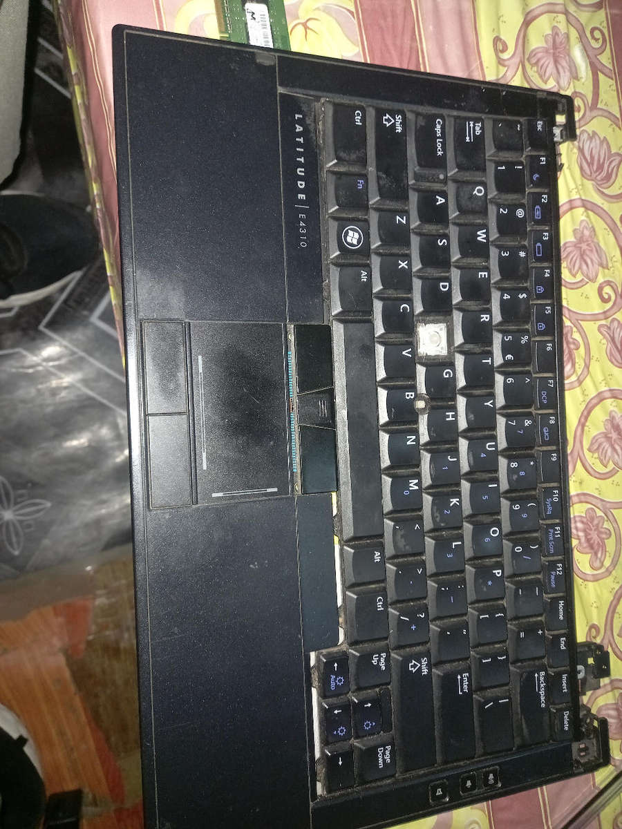 Dell latitude E4310 motherboard with i5 processor and keyboard