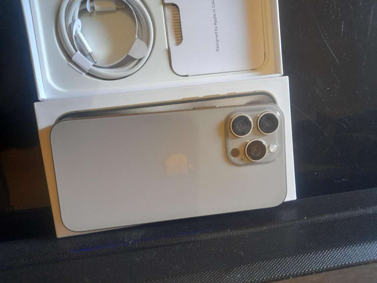 APPLE IPHONE 16 PRO MAX 256GB NATURAL TITANIUM