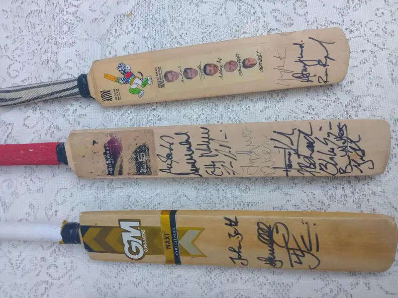 7 x Signed Mini Cricket Bats  Collector's Lot