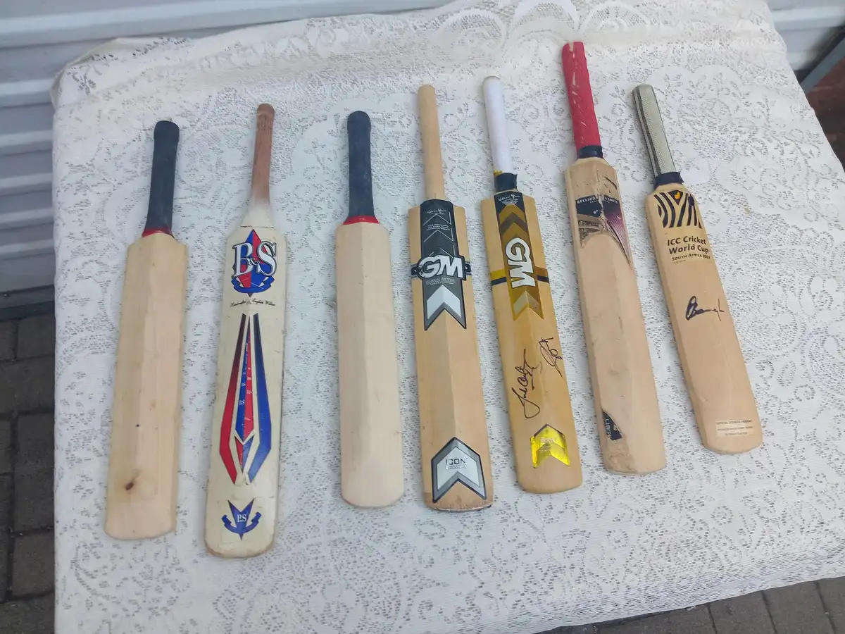 7 x Signed Mini Cricket Bats  Collector's Lot