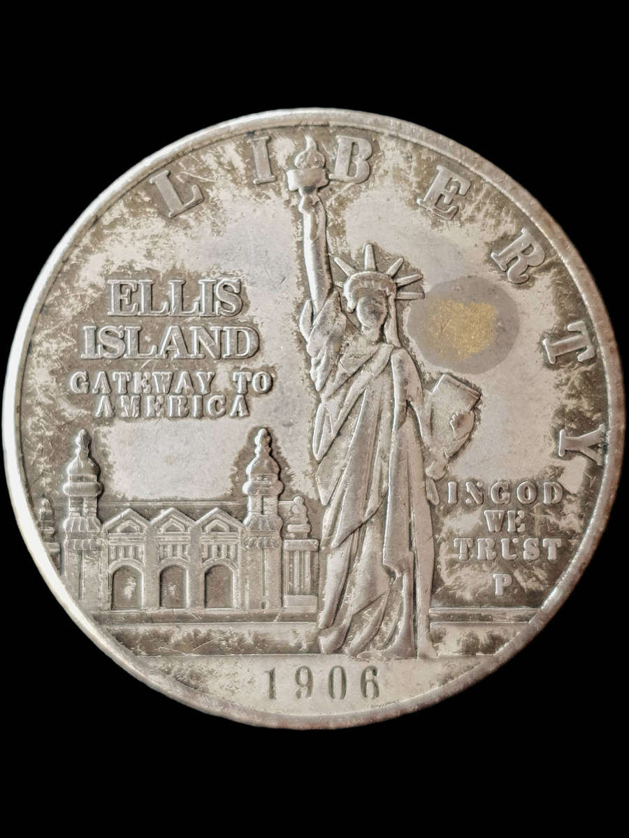 1906 US One Dollar Large Commemorative Coin , Liberty Ellis Island Design (Non Silver)
