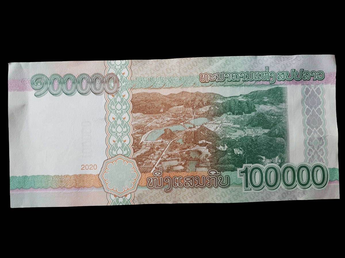 Laos Kip 100,000 Banknote  2020 Issue
