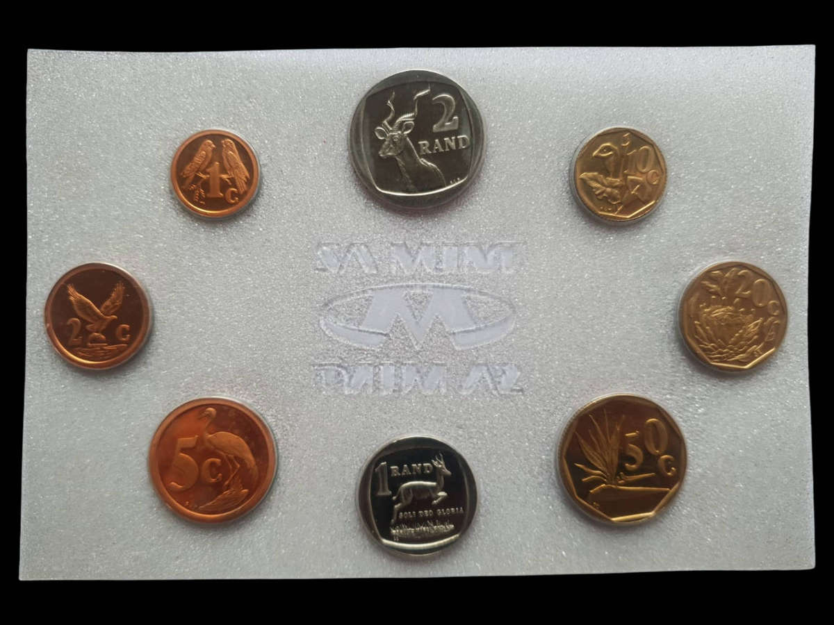 1993 South Africa Official Mint Set  8 Coins (1c to R2)