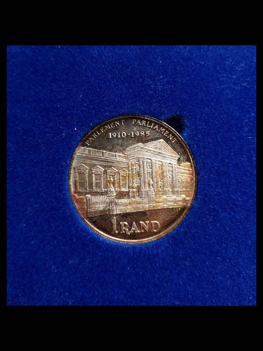 1985 South Africa 1 Rand Proof Silver Coin  75th Anniversary of Parliament (19101985)