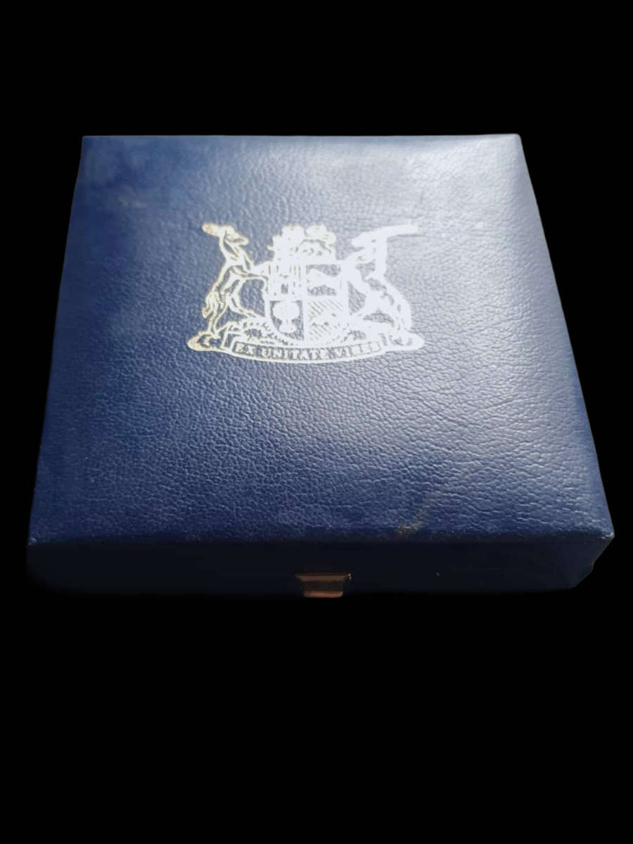 1985 South Africa 1 Rand Proof Silver Coin  75th Anniversary of Parliament (19101985)