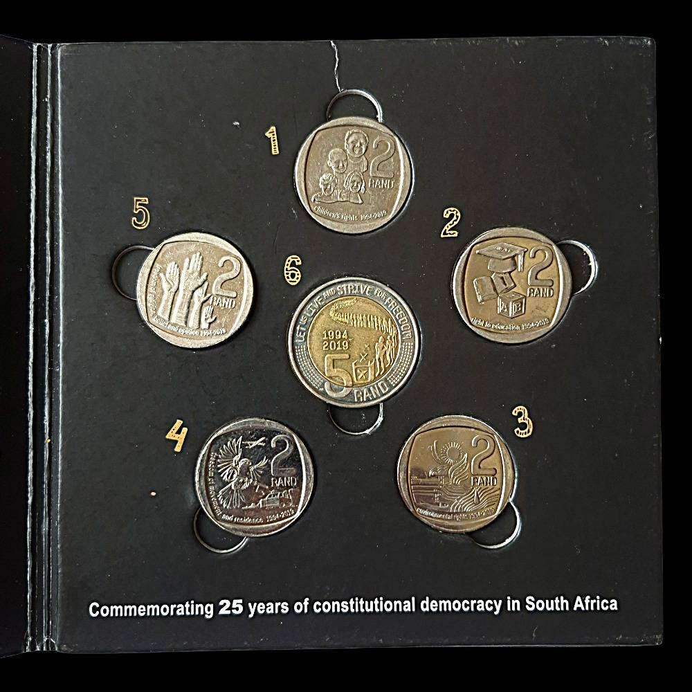 2019 Commemorative Circulation Coin Set