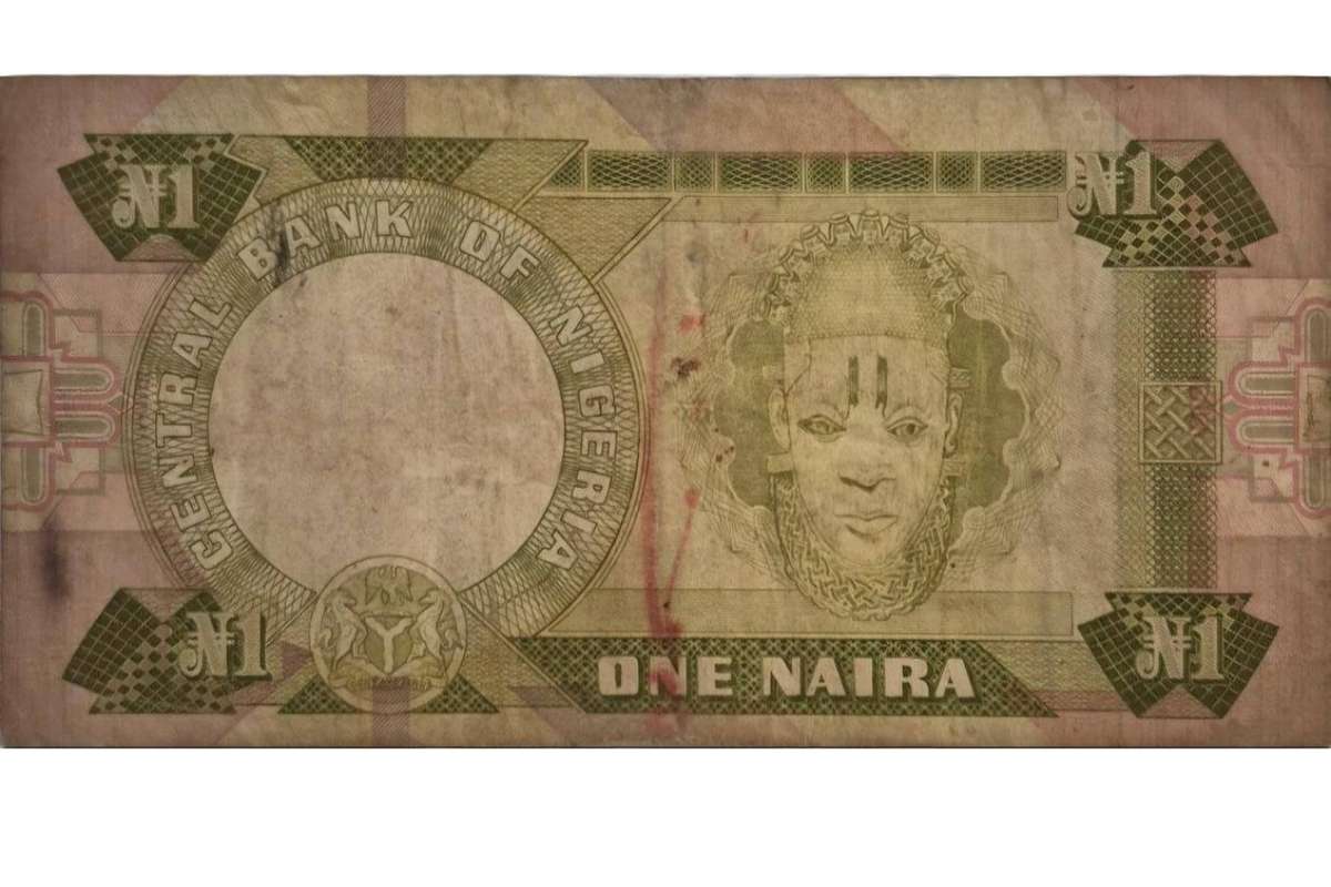 Vintage Nigeria One Naira Banknote 1984 - 2000