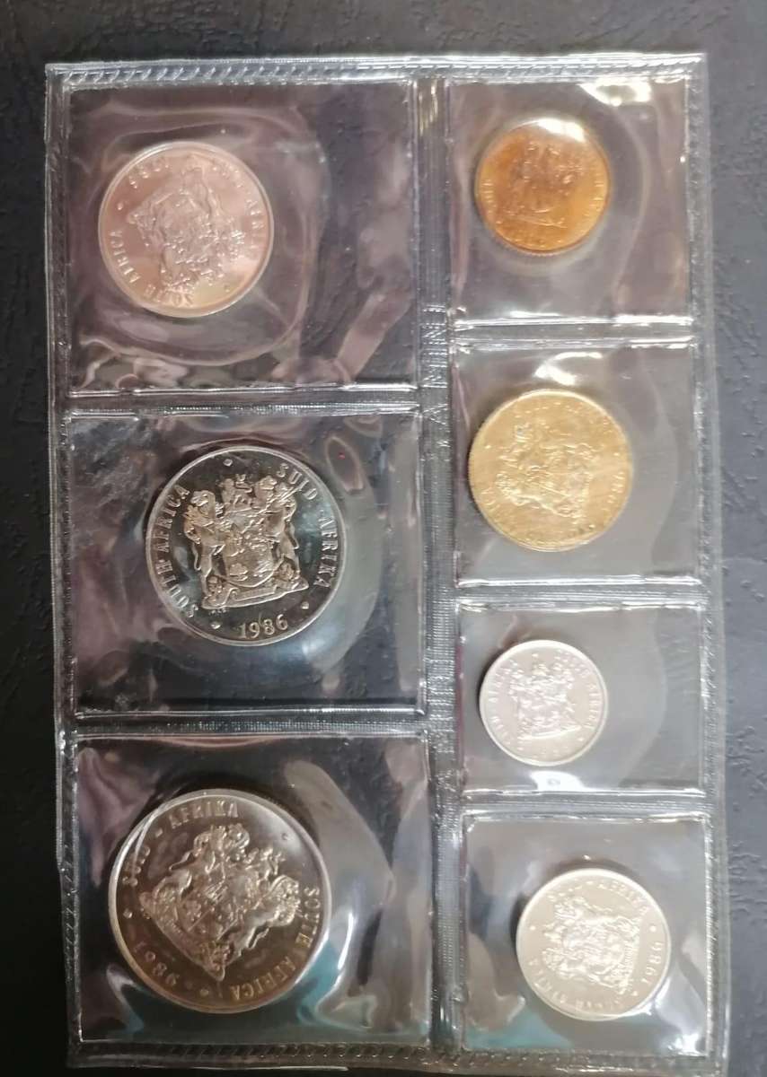 South Africa 1986 Proof Coin Set in Protective Sleeve from Sa Mint.