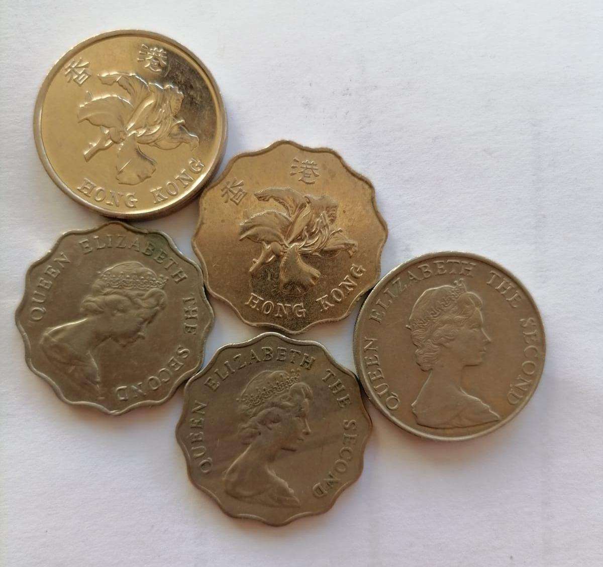 Lot of 5 Hong Kong Coins  2 & 5 Dollar  Queen Elizabeth II & Bauhinia Designs