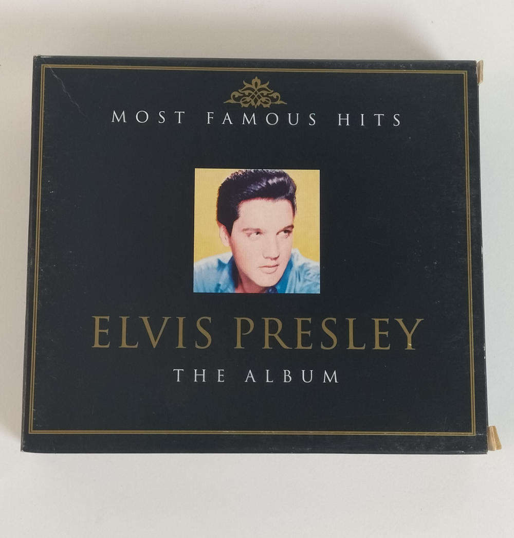 Elvis Presley 2 CD Set