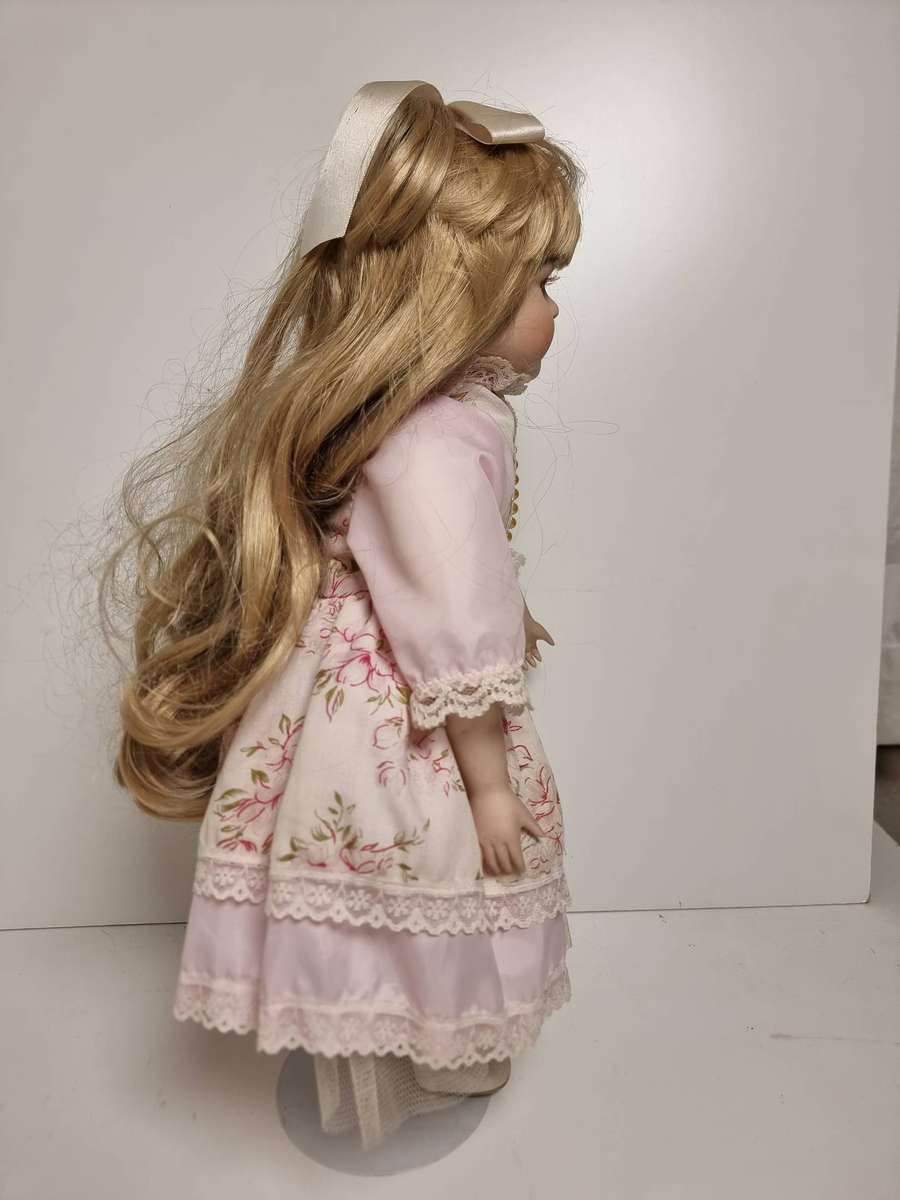 Vintage Collectable Porcelain Doll