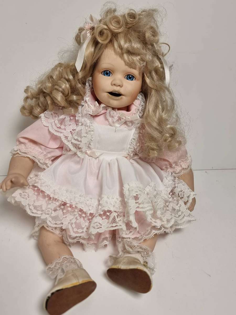 Vintage Collectable Porcelain Doll