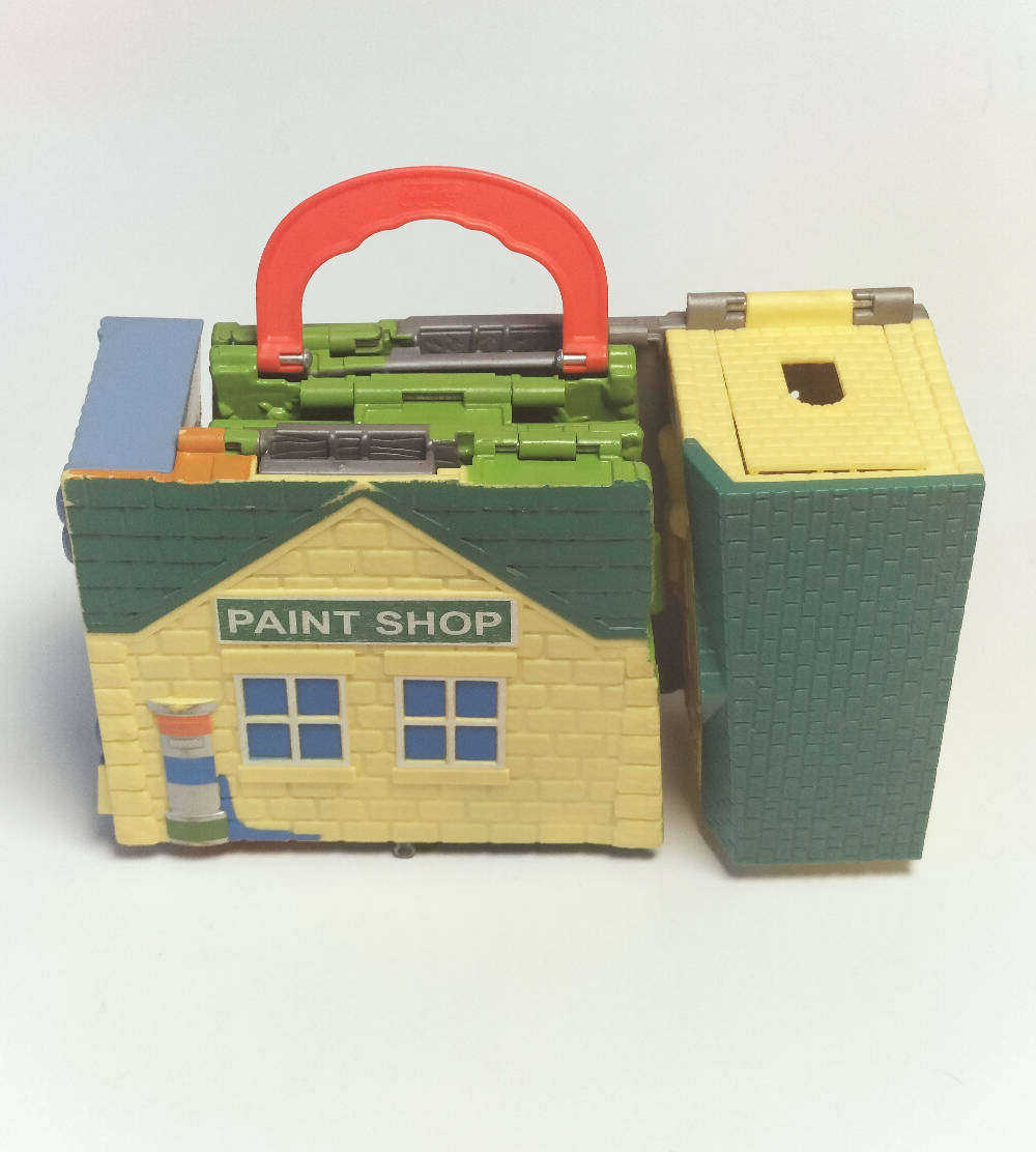 Thomas and Friends Paint Shop fold-out play set