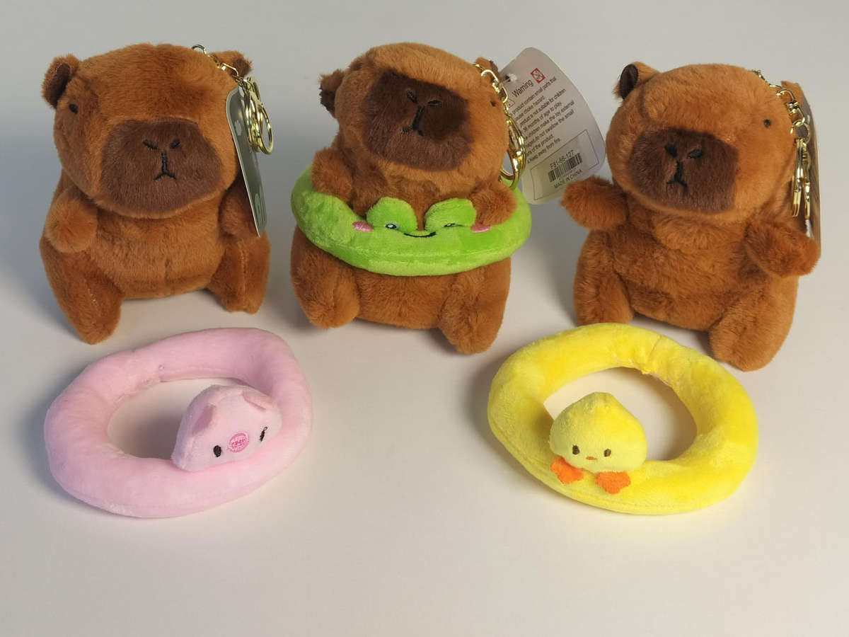 Capybara plush keyring cuties with removable swim tube