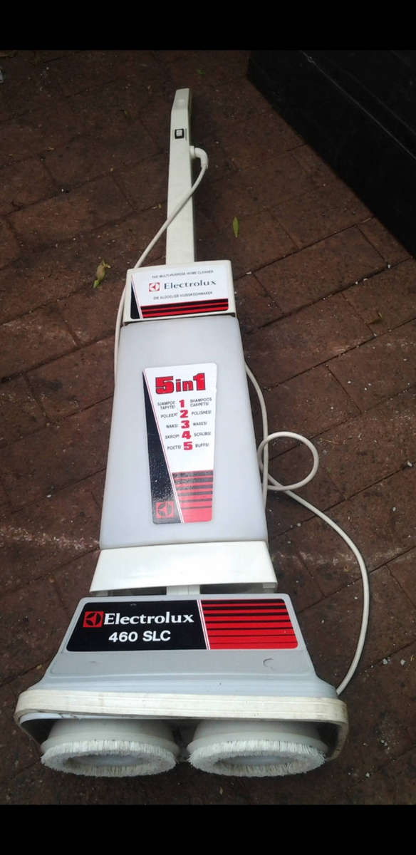 Electrolux carpet washer