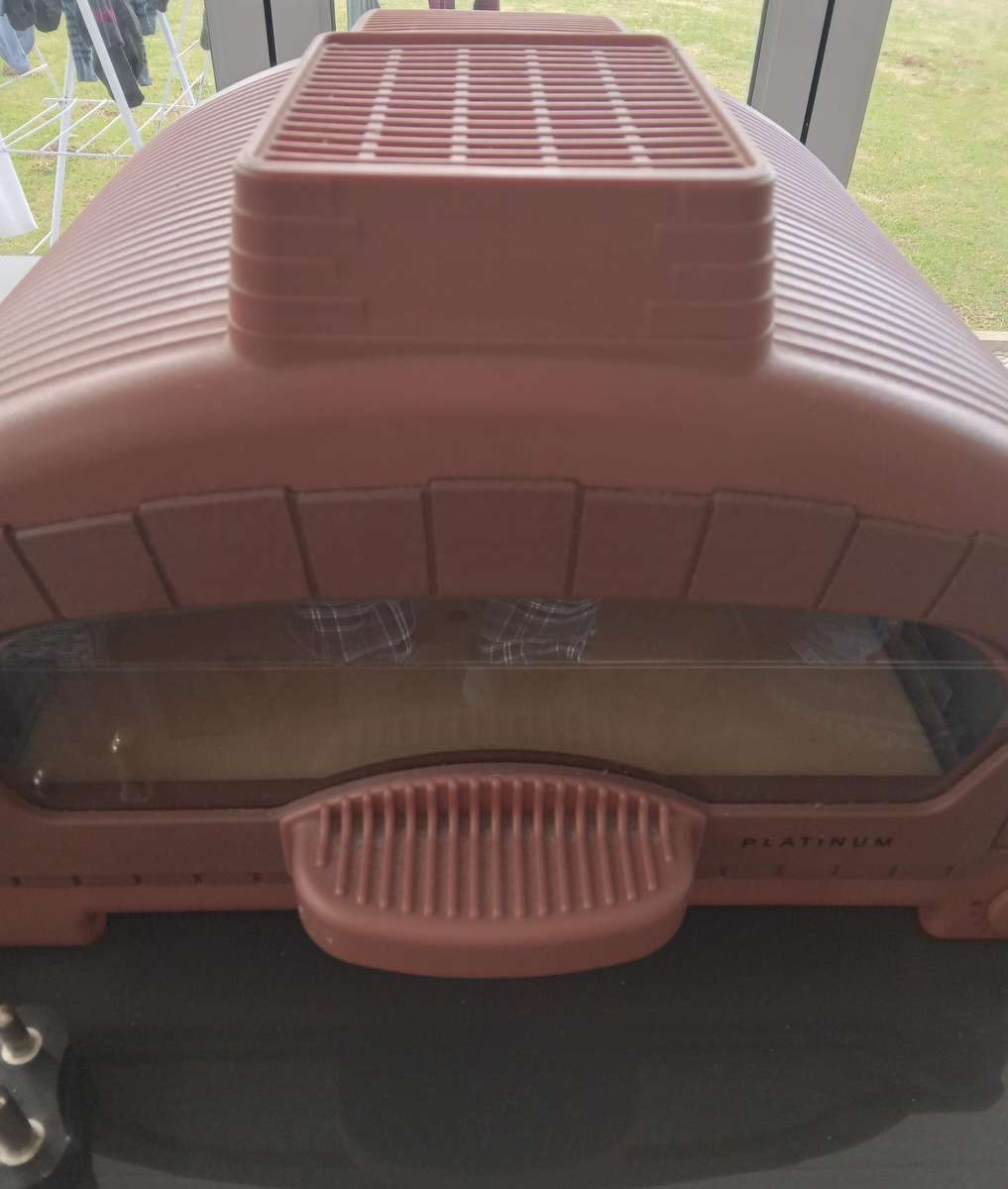 Platinum PM0201 Electric Pizza Oven