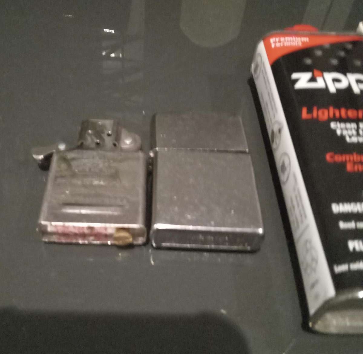 Real Zippo Lighter (Chrome) Incl Extra Flints