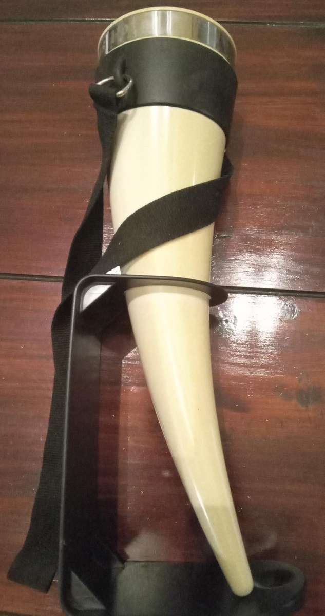 Das Horn Viking Drinking Horn (with strap)