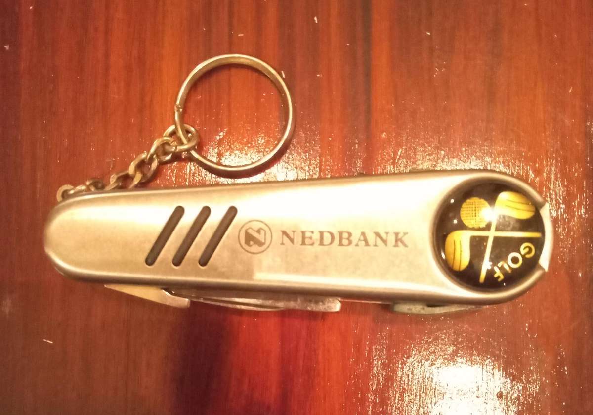 GOLF KNIFE WITH GOLFING TOOLS