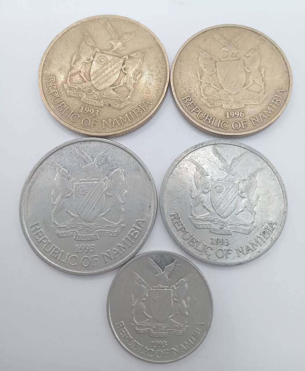 NAMIB1A COINS: 1 x 1993 5 DOLLAR, 1 X 1996 1 DOLLAR, 1 X 1993 50 C, 1 X 1993 20 C AND 1 X 1993 10 C