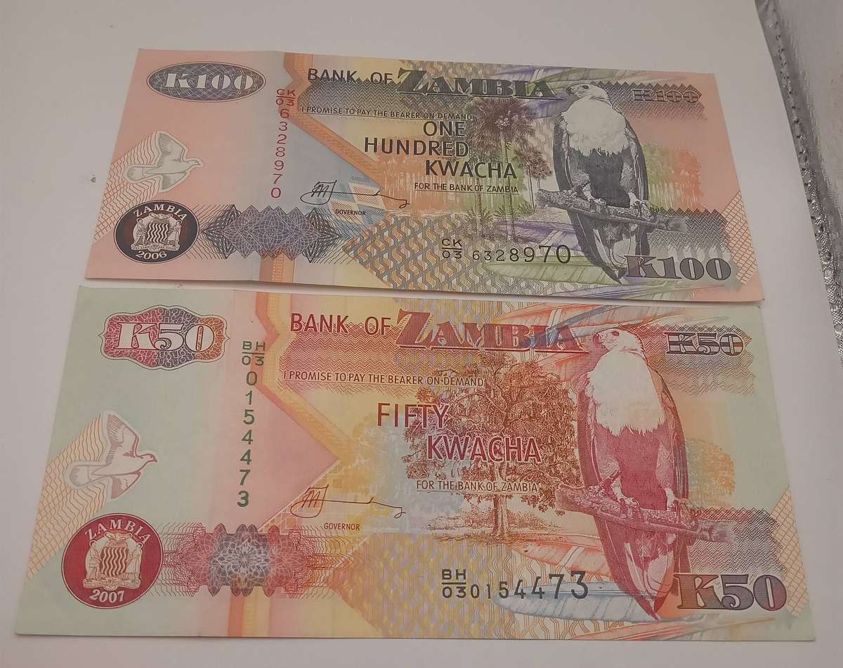 ZAMBIA 1 X 2007 X 50 KWACHA AND 1 X 2006 X 100 KWACHA - UNC - ONE BID TAKES BOTH