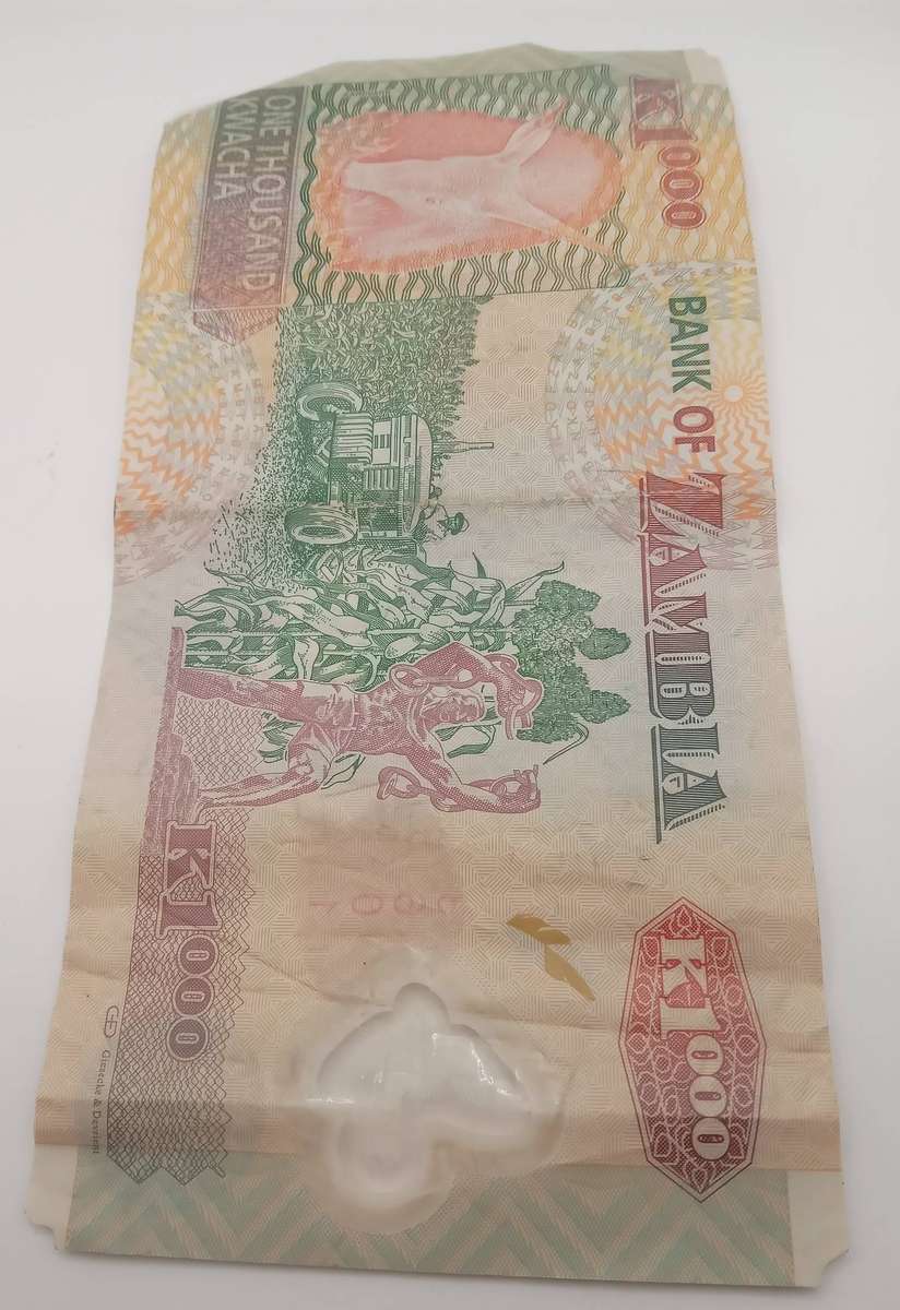 2011 ZAMBIA 1000 KWACHA BANK NOTE