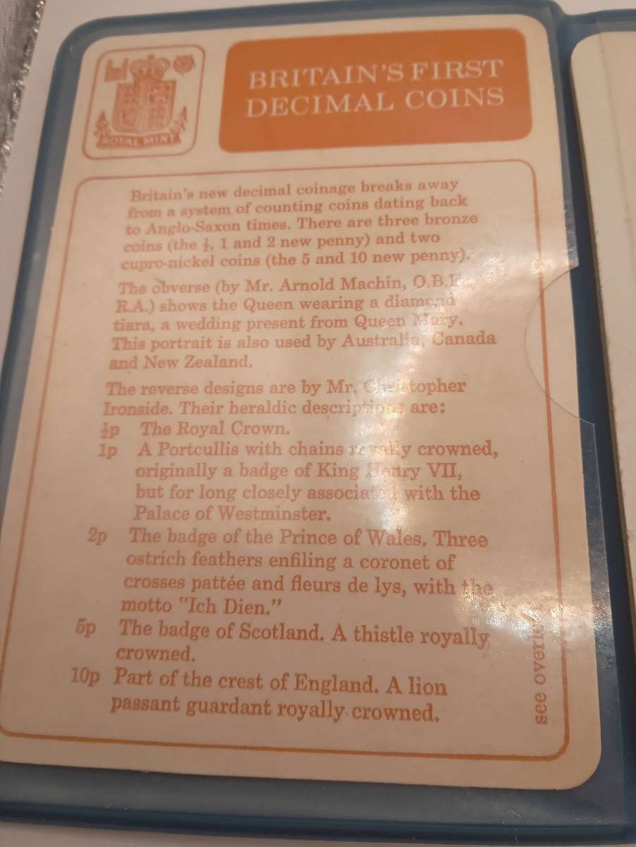 GREAT BRITAIN FIRST DECIMAL COIN SET - UNC