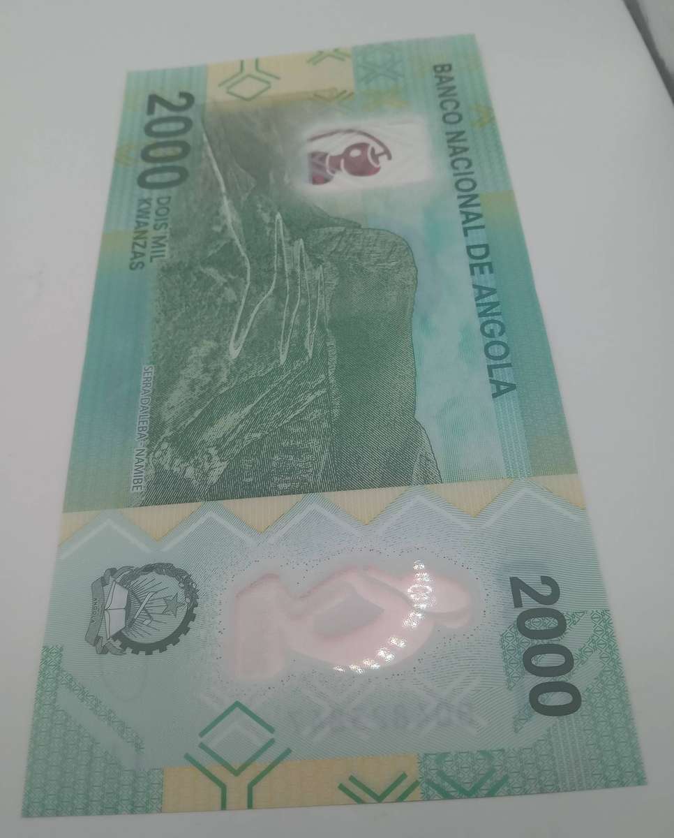 ANGOLA 2000 DOIS MIL KWANSAS BANK NOTE - UNC CONDITION