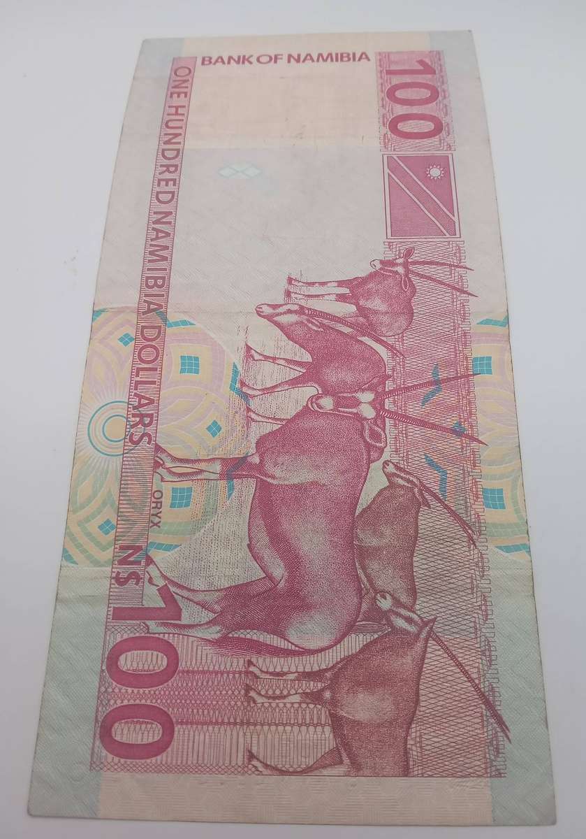 ONE NAMIBIA ONE HUNDRED DOLLAR BANK NOTE