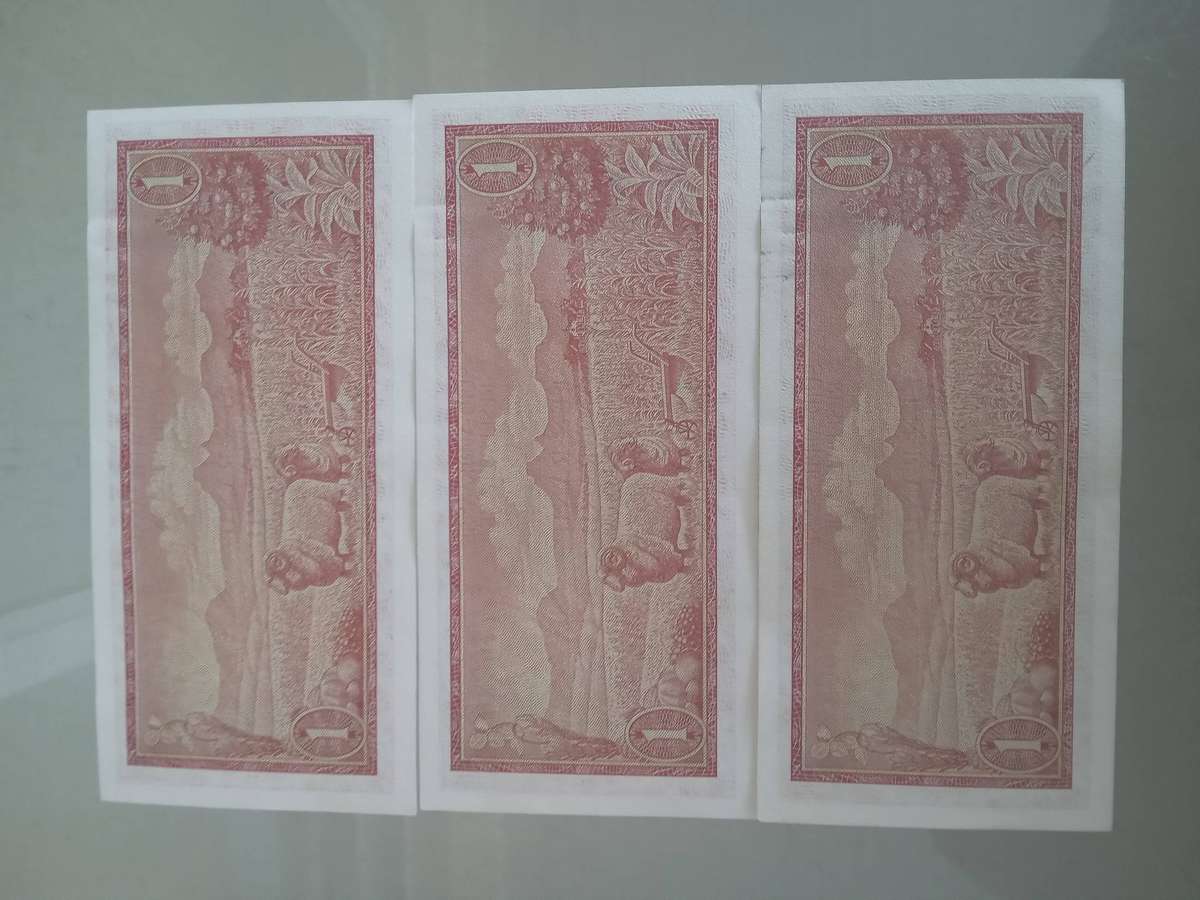3 SA R1 BANK NOTES-TW DE JONGH-SERIAL NRS B776085+B776086+B776087 - IN SEQUENCE - NOT LEGAL TENDER