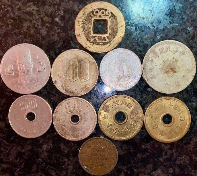 TEN CHINA ANDJAPAN COINS - MIX