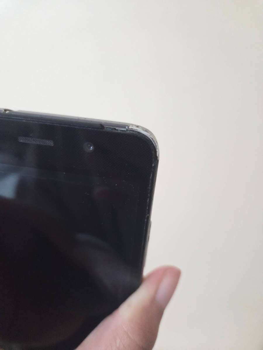 Vivo V2027 Android 12 + Free Huawei (For Parts)