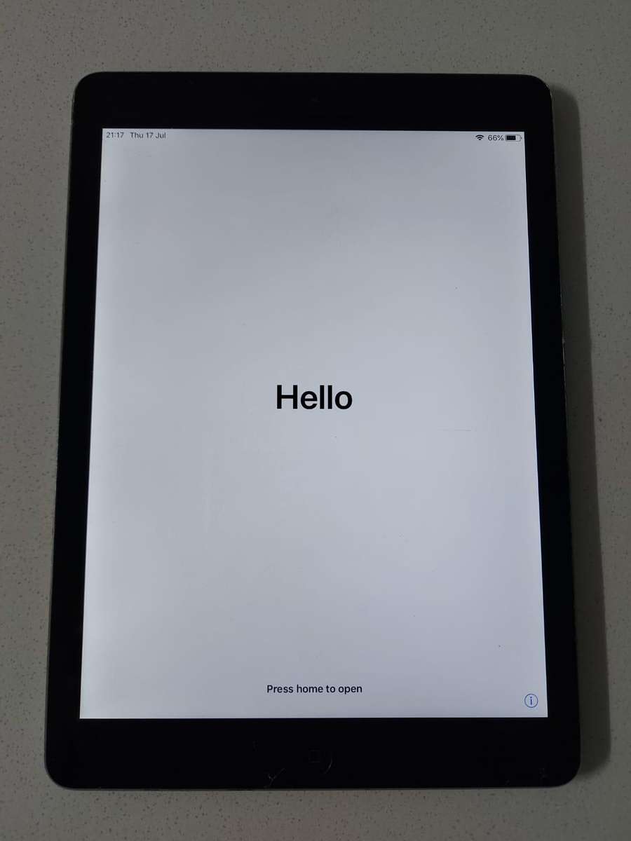 Apple iPad Air