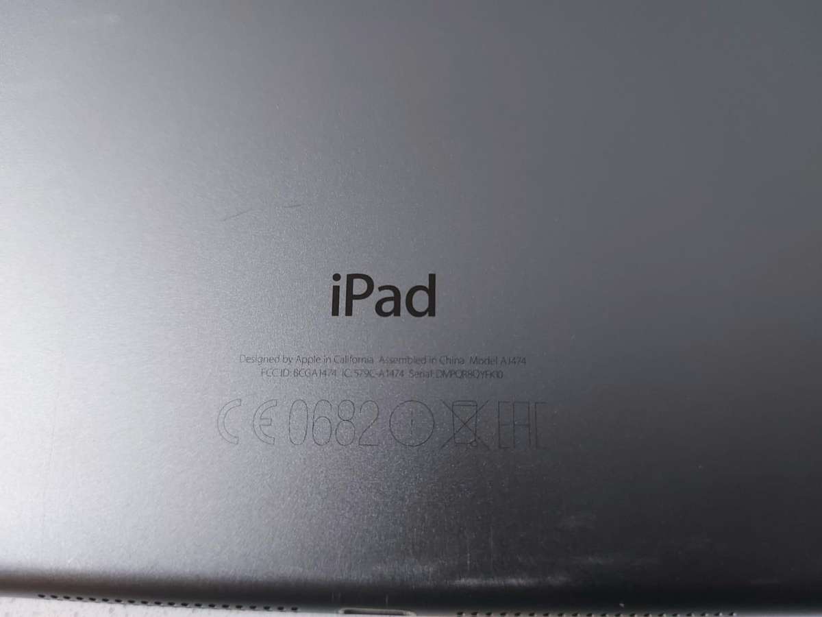 Apple iPad Air