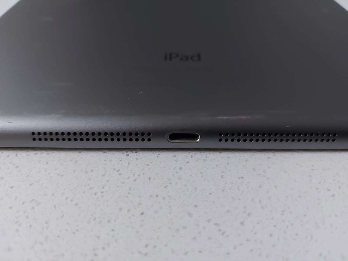 Apple iPad Air