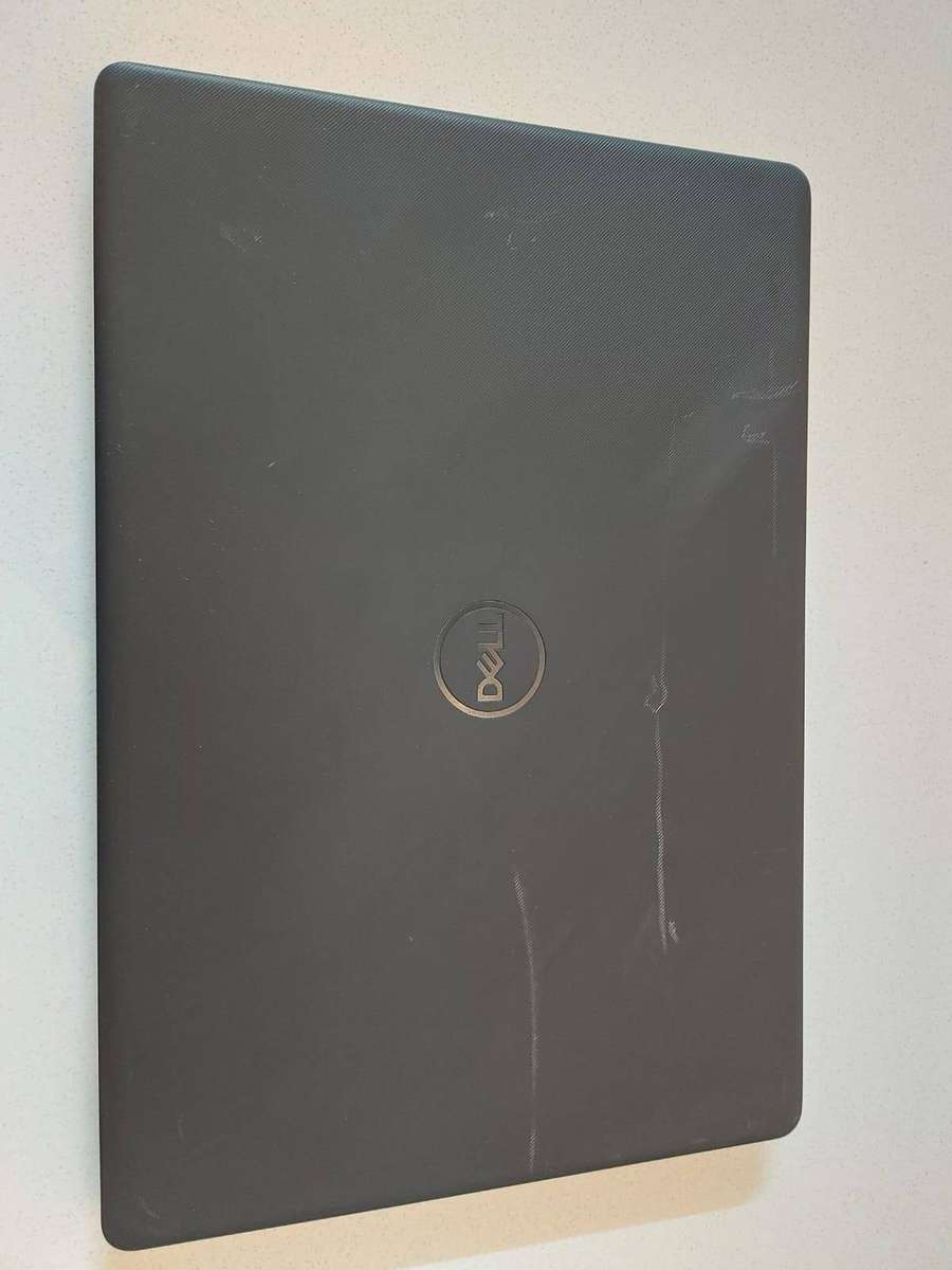 Dell Vostro 3500 Core i5-1135G7 11th Gen 2.40GHz 8GB Ram 256GB NVMe SSD