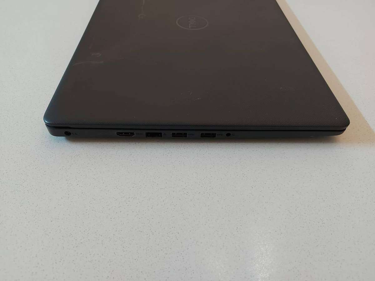 Dell Vostro 3500 Core i5-1135G7 11th Gen 2.40GHz 8GB Ram 256GB NVMe SSD