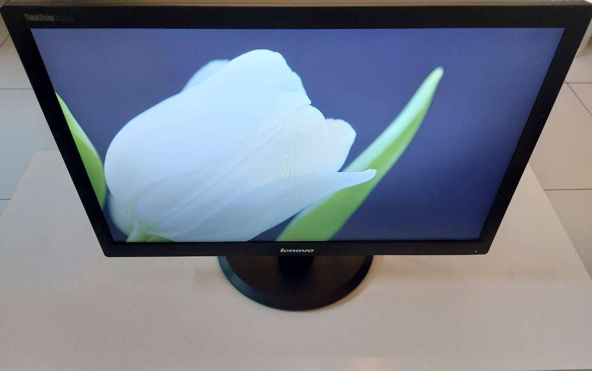 Lenovo ThinkVision E2323 1920x1080 Monitor (1080P)