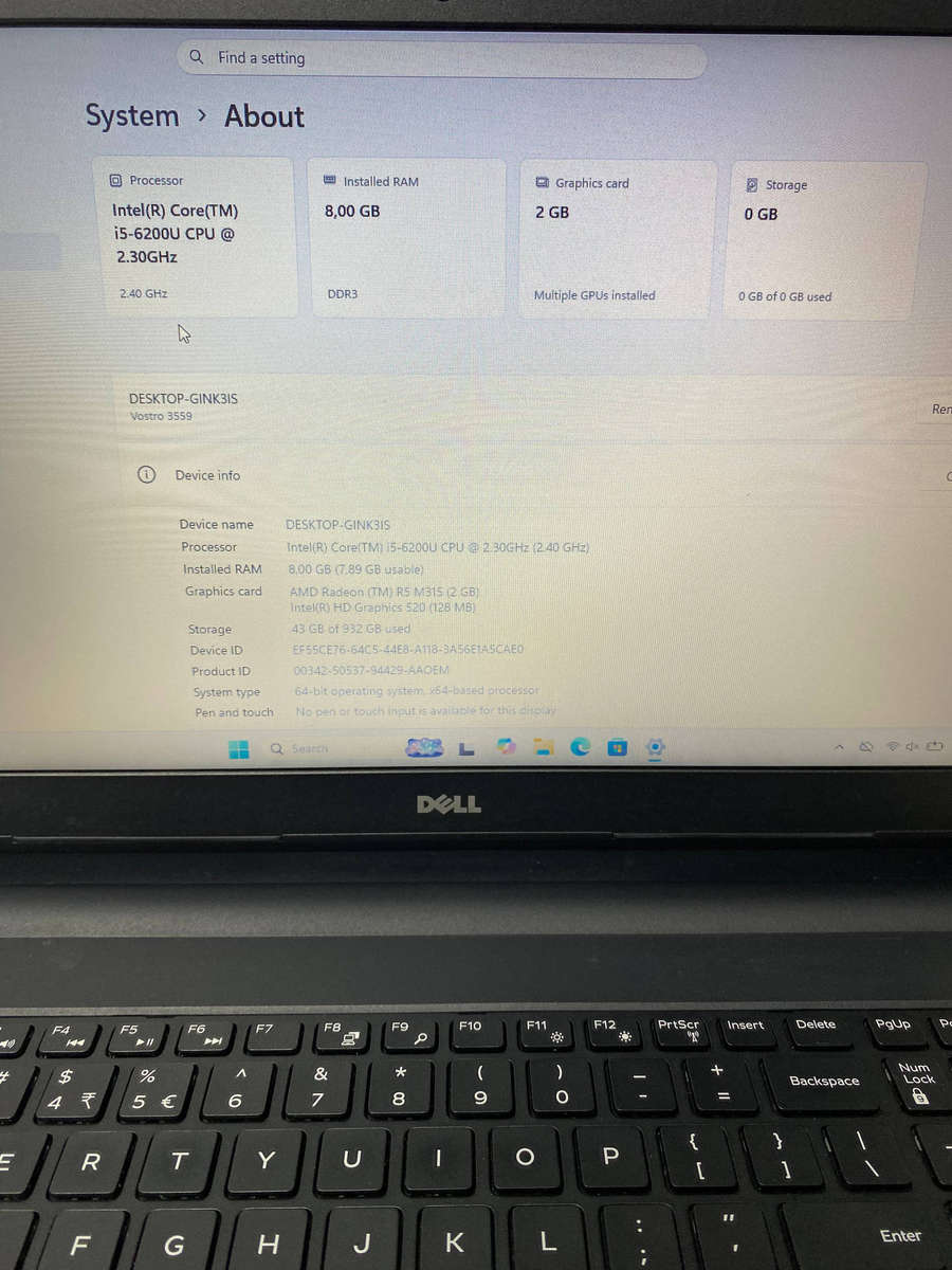 Dell Vostro 3559 Intel Core i5-6200U @ 2.30GHz