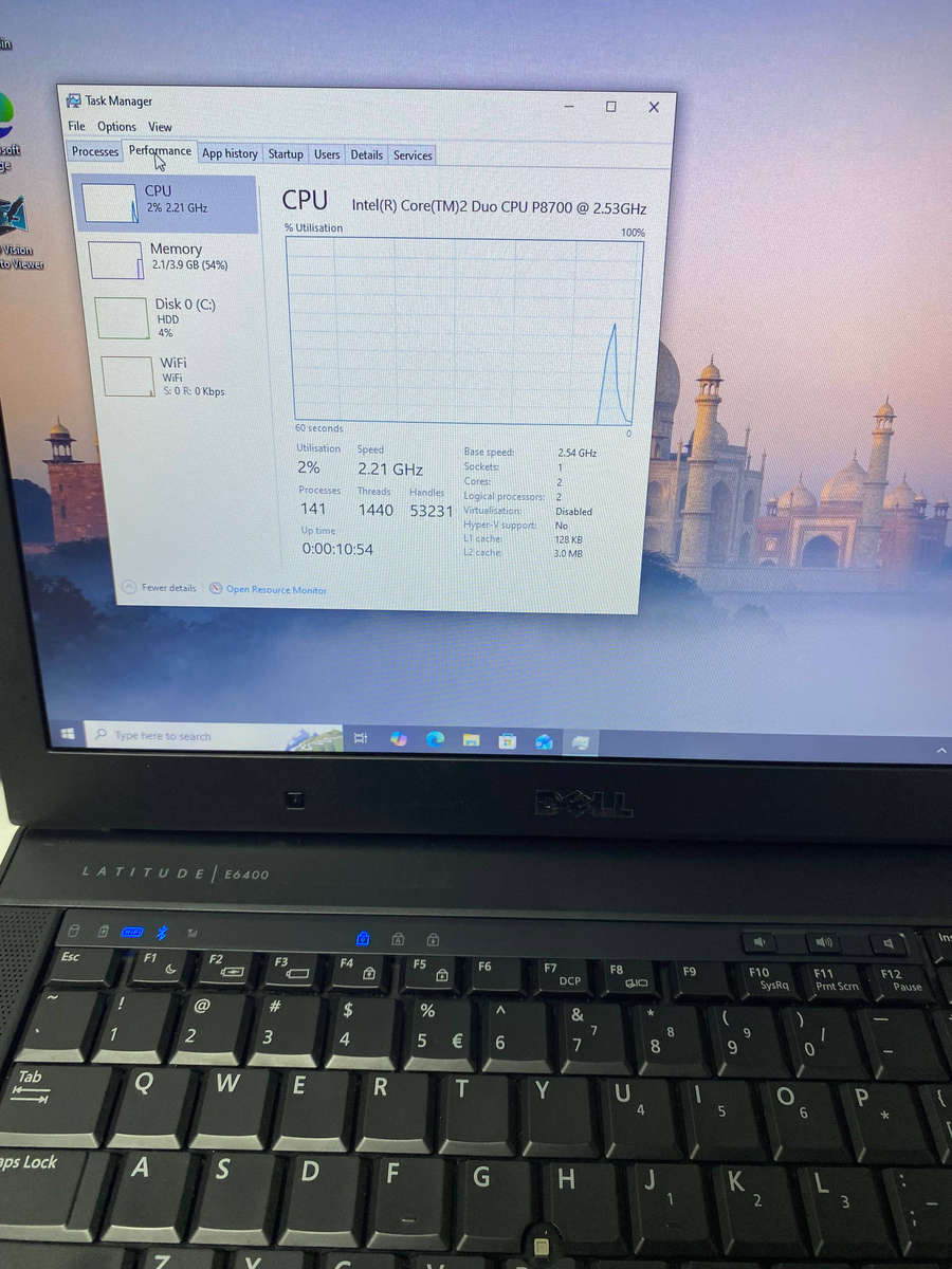 Dell Latitude E6400 Intel Core 2 Duo P8700 @ 2.53GHz
