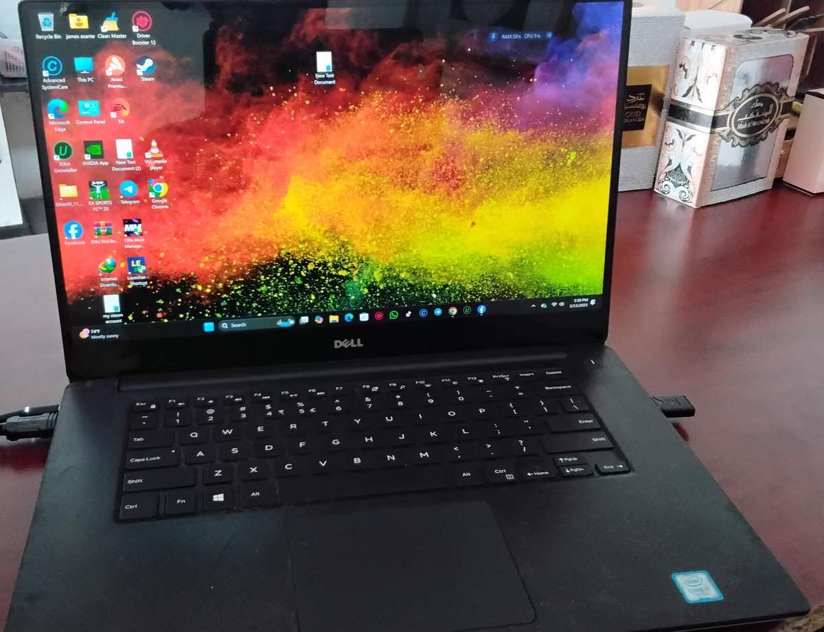 Dell XPS 9560 4K 15.6" Laptop, Nvidea GTX 1050, Intel I7-7700HQ 2.8GHz, 16GB RAM, 256GB SSD