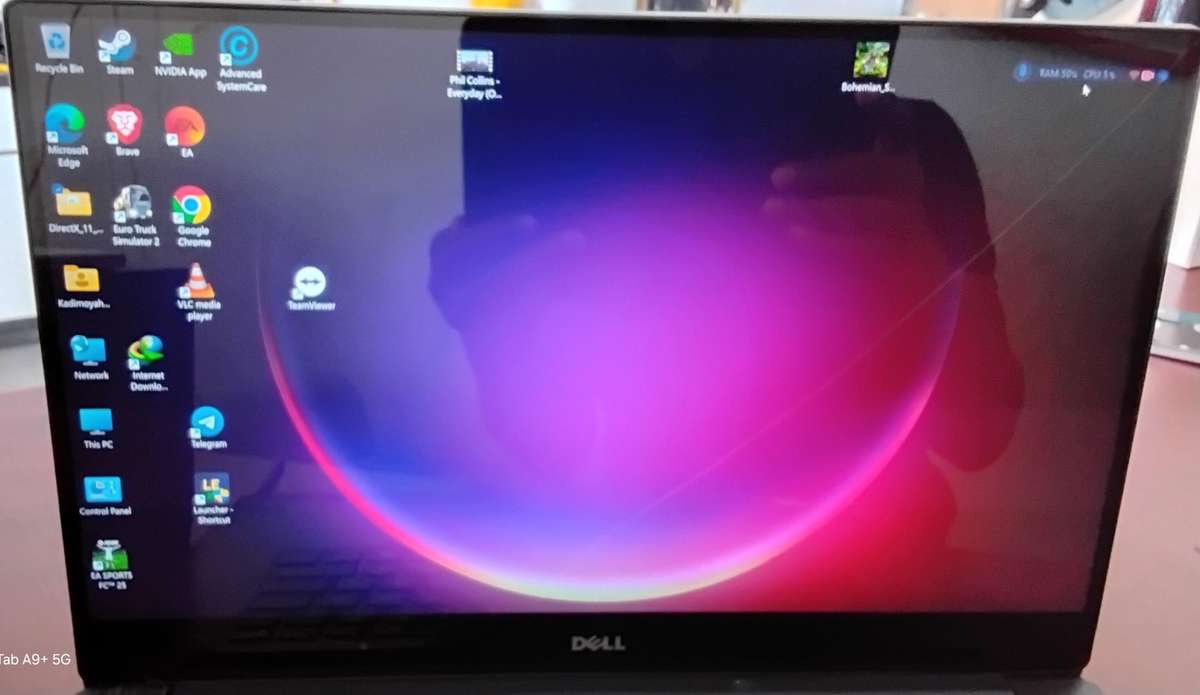 Dell XPS 9560 4K 15.6" Laptop, Nvidea GTX 1050, Intel I7-7700HQ 2.8GHz, 16GB RAM, 256GB SSD