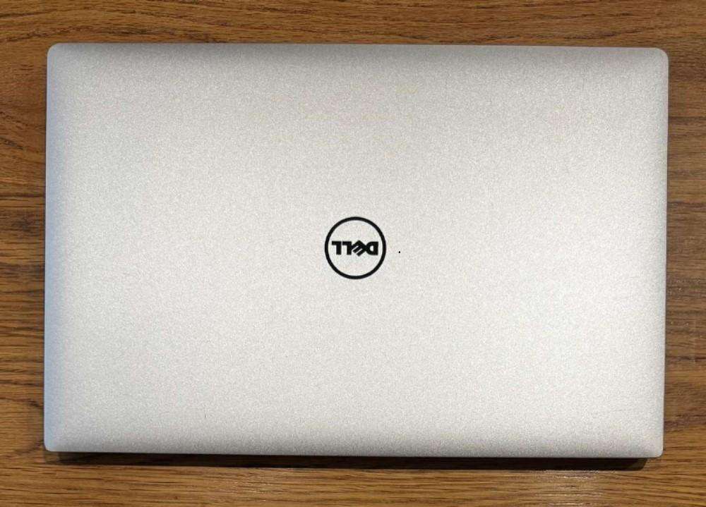 Dell XPS 9560 4K 15.6" Laptop, Nvidea GTX 1050, Intel I7-7700HQ 2.8GHz, 16GB RAM, 256GB SSD