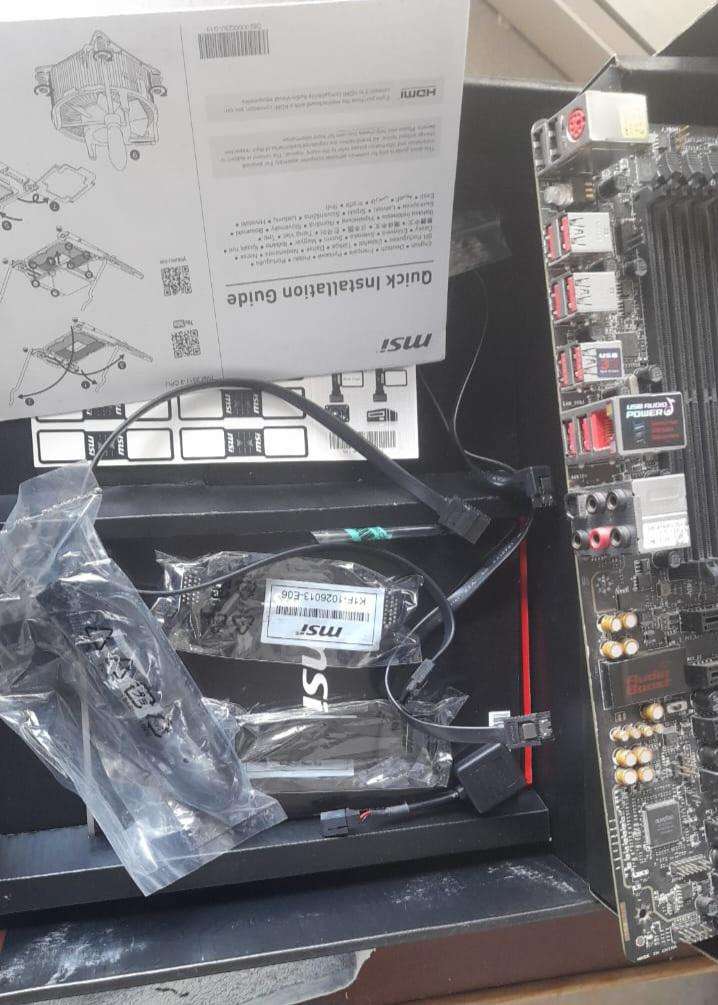 MSI X99A GAMING 7 Intel X99 Chipset LGA 2011-3 Socket ATX Desktop Motherboard 32GB DDR4 Ecc modules