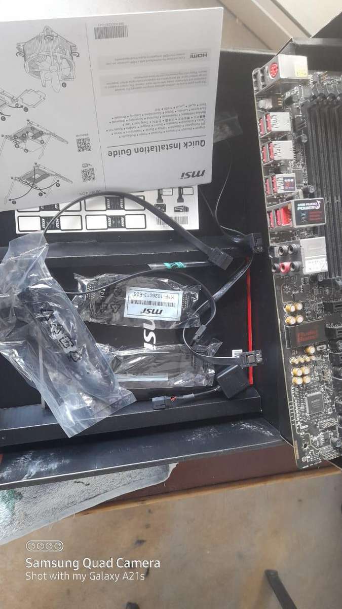 MSI X99A GAMING 7 Intel X99 Chipset LGA 2011-3 Socket ATX Desktop Motherboard 32GB DDR4 Ecc modules