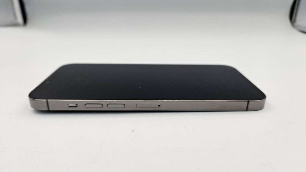 iPhone 13 Pro Max (256GB, Graphite)