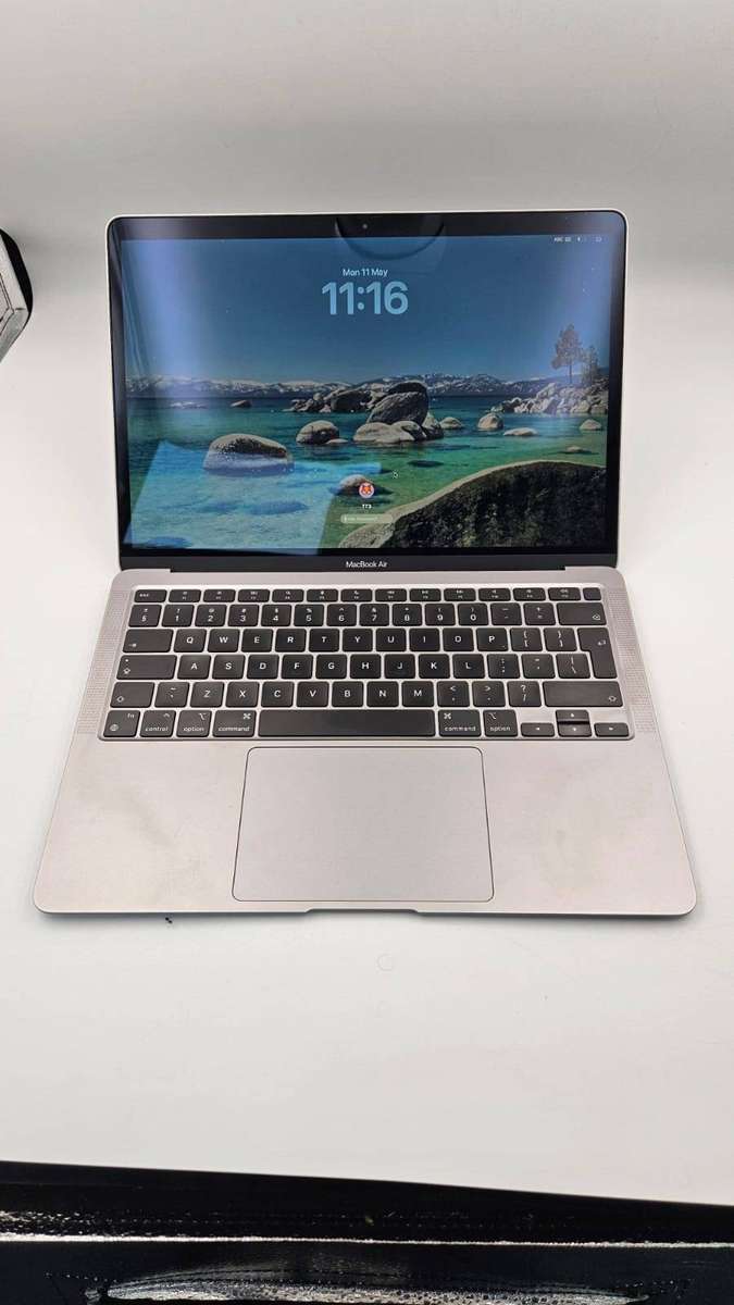 Macbook Air M1 2020 (16gb/256GB)