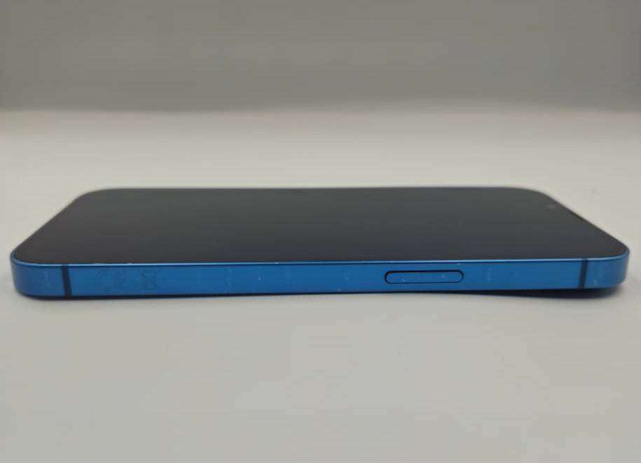 iPhone 13 (256GB, Blue)