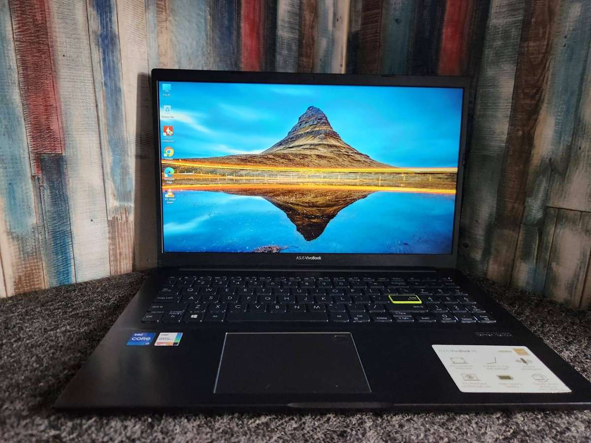 ASUS VivoBook X513 Intel Core i7-11th Gen+ Free Laptop Bag
